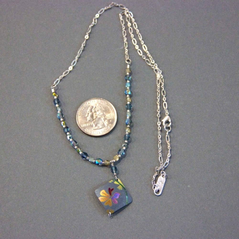 Holly Yashi "Artist's Garden" beaded necklace